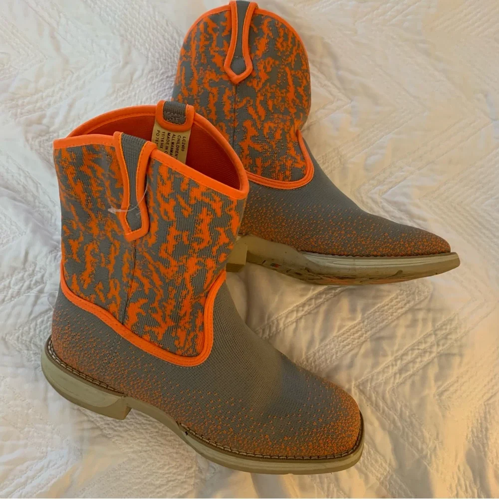 Laredo boots sz 5 boy or girl